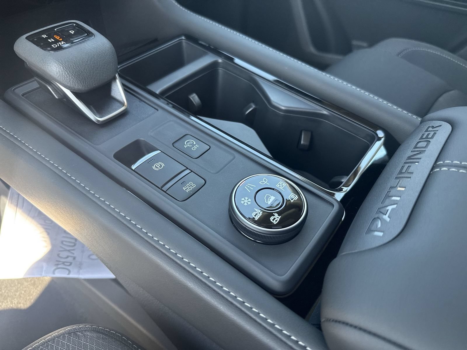 New 2026 Nissan Pathfinder SV AWD/4WD image 37