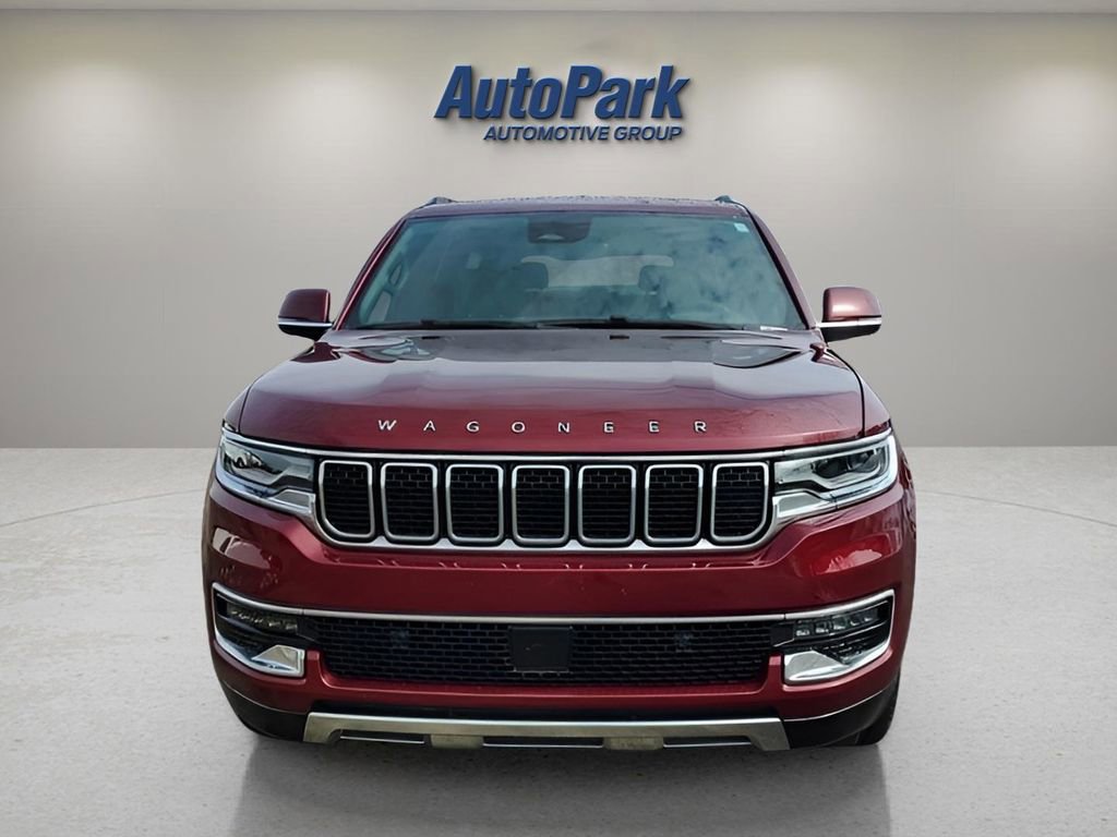 Used 2022 Jeep Wagoneer Series III w/ Flexible Seating Group AWD/4WD image 2
