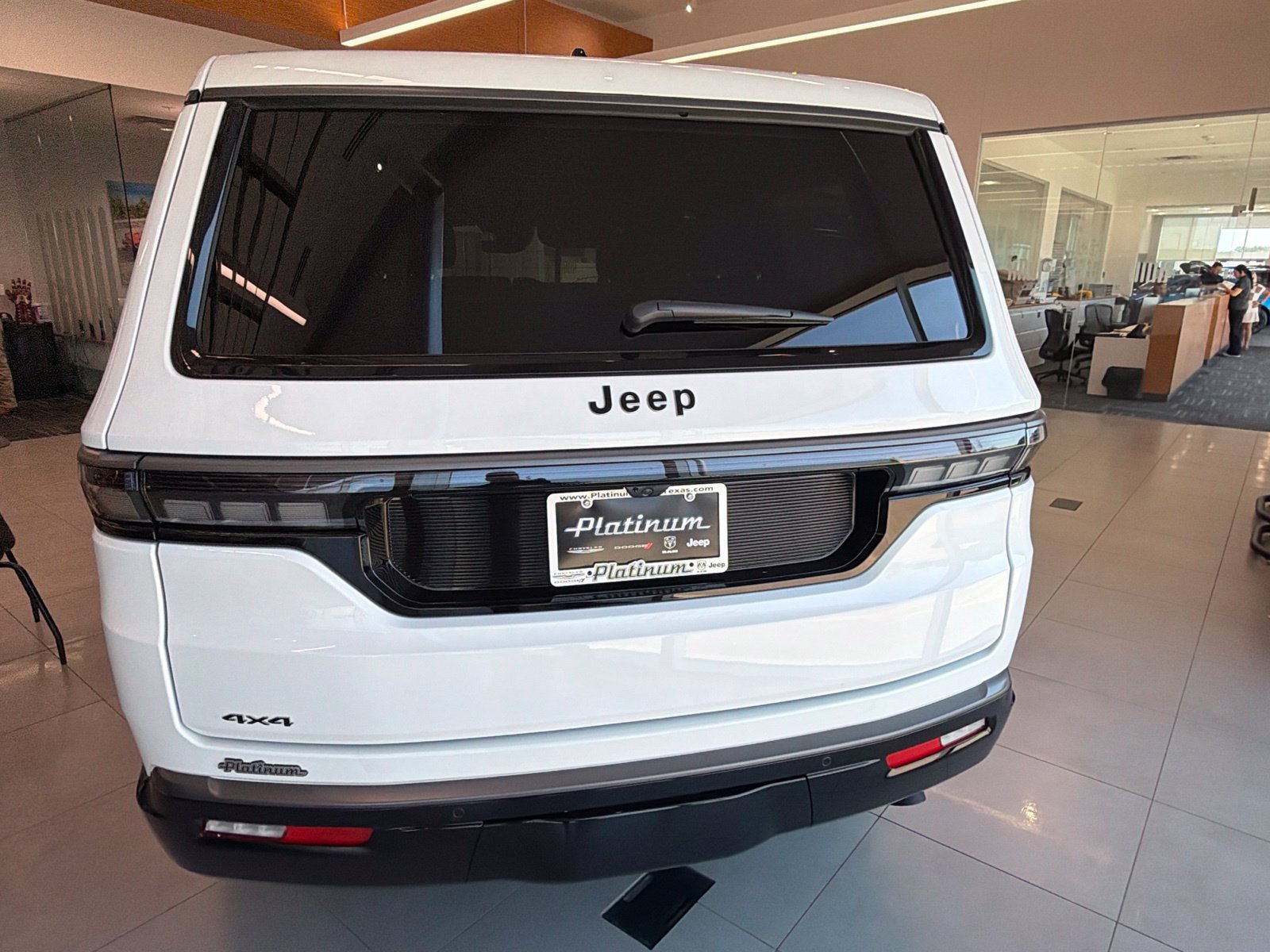 New 2026 Jeep Grand Wagoneer Limited AWD/4WD image 4