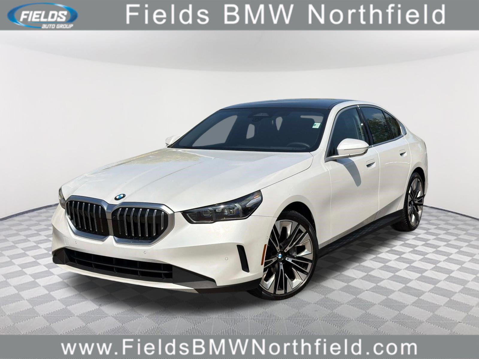 Used 2026 BMW 540i xDrive AWD/4WD image 1
