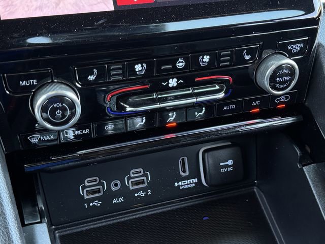 Used 2022 Jeep Grand Cherokee Summit w/ Advanced Protech Group IV image 18