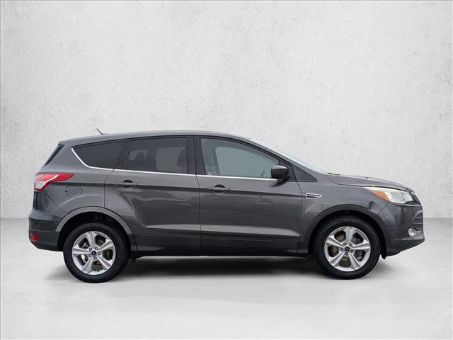 Used 2016 Ford Escape SE image 4