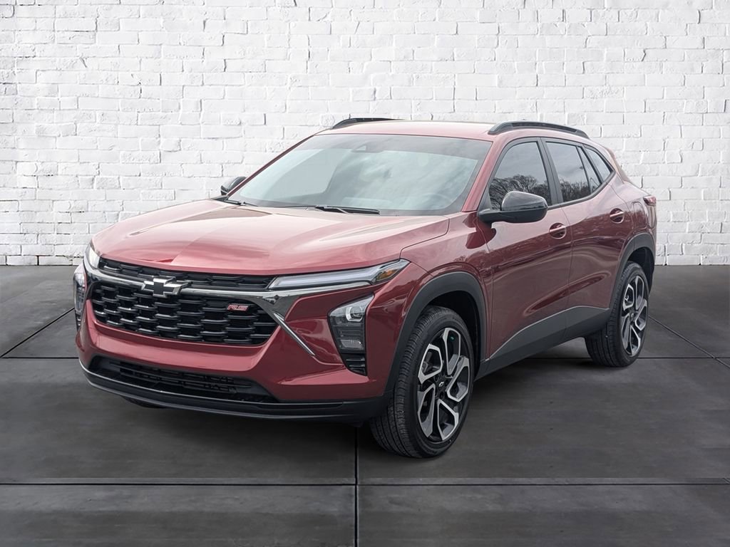 Used 2025 Chevrolet Trax RS w/ Driver Confidence Package image 4