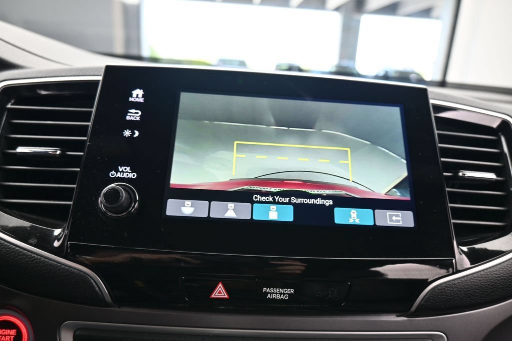 Used 2025 Honda Passport EX-L image 25