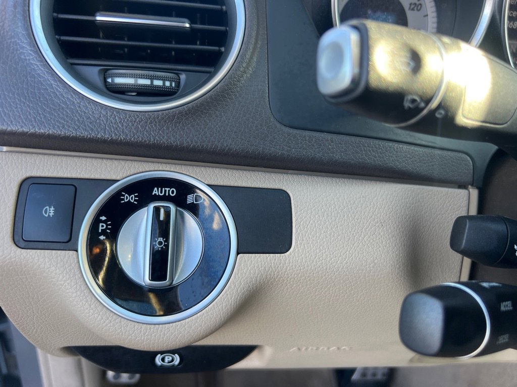 Used 2013 Mercedes-Benz C 300 C300 4MATIC image 21