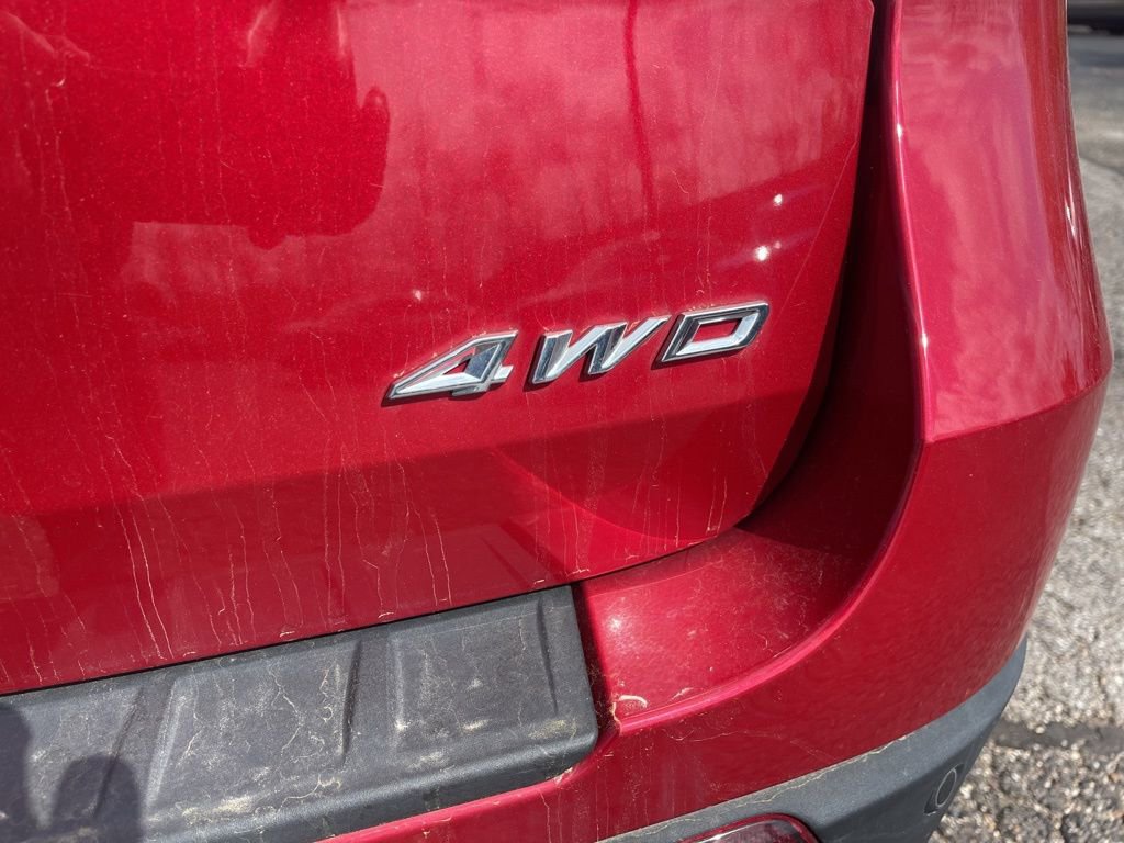 Used 2023 Ford Explorer XLT w/ Equipment Group 202A image 7