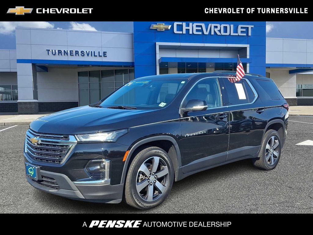 Certified 2023 Chevrolet Traverse LT w/ LT Premium Package AWD/4WD video 1