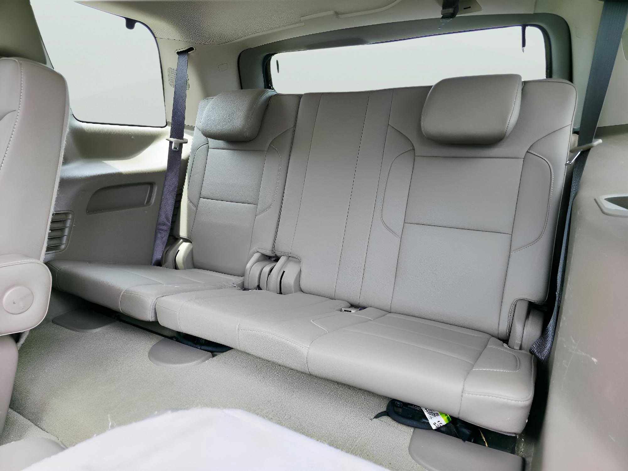 Used 2018 Chevrolet Tahoe LT w/ LT Signature Package AWD/4WD image 14