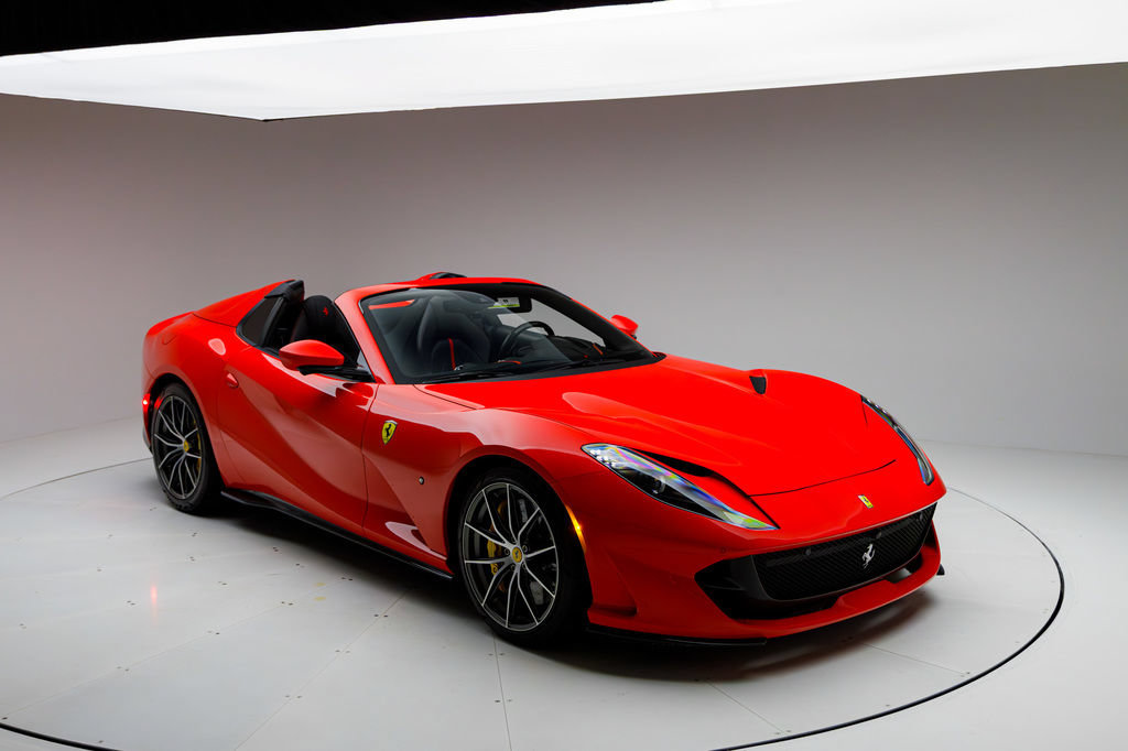 Used 2023 Ferrari 812 GTS RWD image 1
