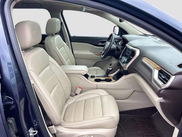 Used 2019 GMC Acadia Denali w/ Technology Package AWD/4WD image 32