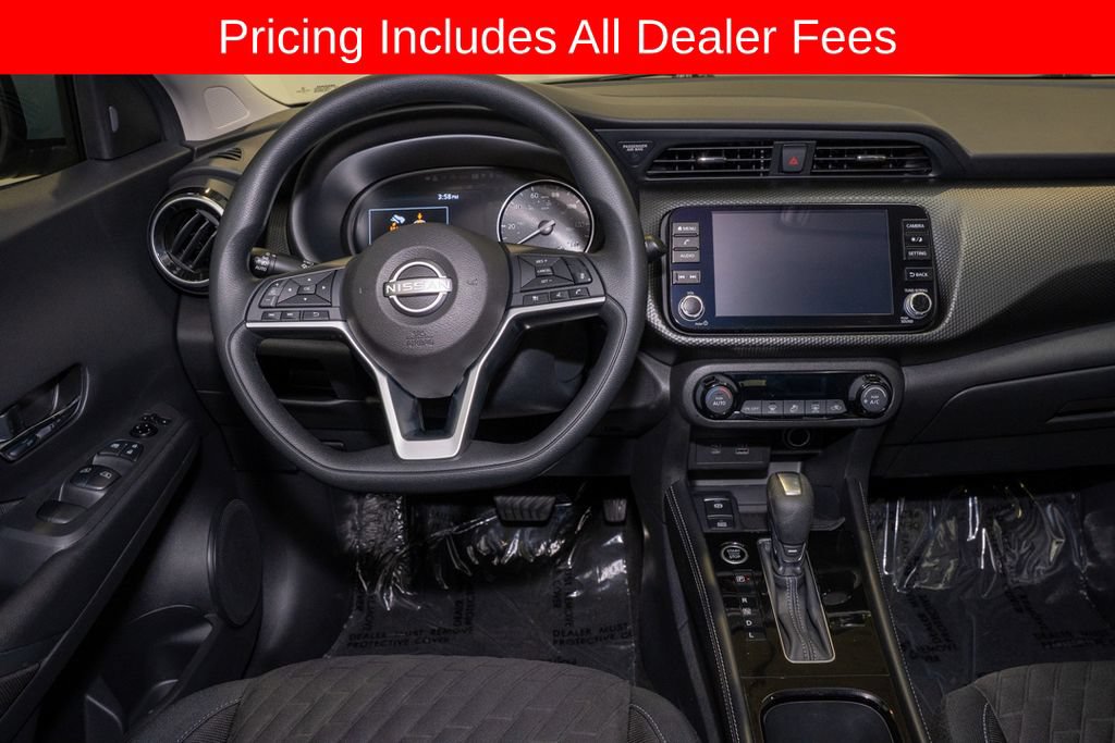 Certified 2022 Nissan Kicks SV FWD image 6