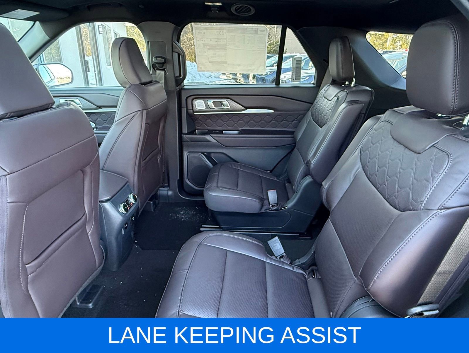 Used 2025 Ford Explorer Platinum w/ LUX Leather Package image 22