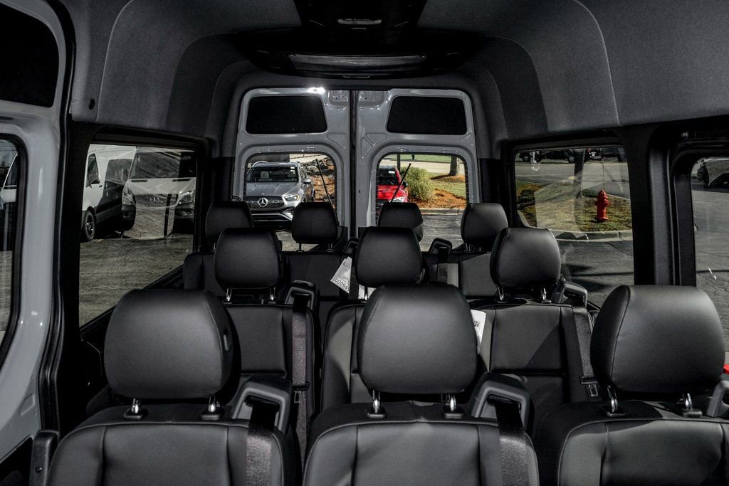 New 2025 Mercedes-Benz Sprinter 2500 image 21
