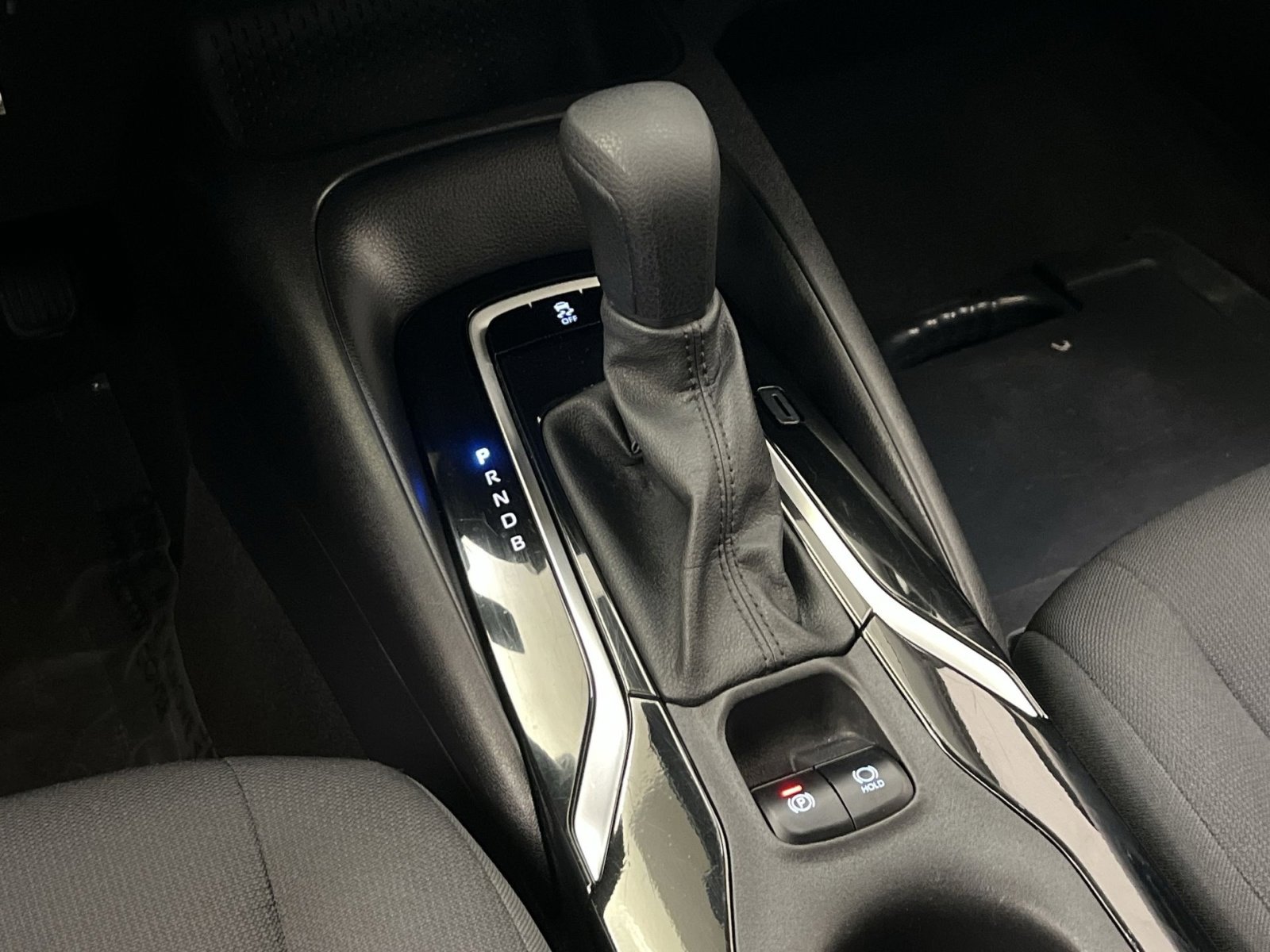 Used 2022 Toyota Corolla LE FWD image 21