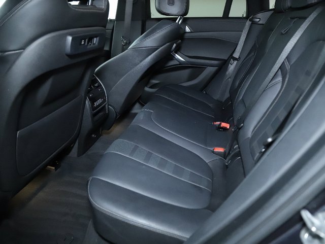 Used 2021 BMW X6 xDrive40i w/ Premium Package image 14