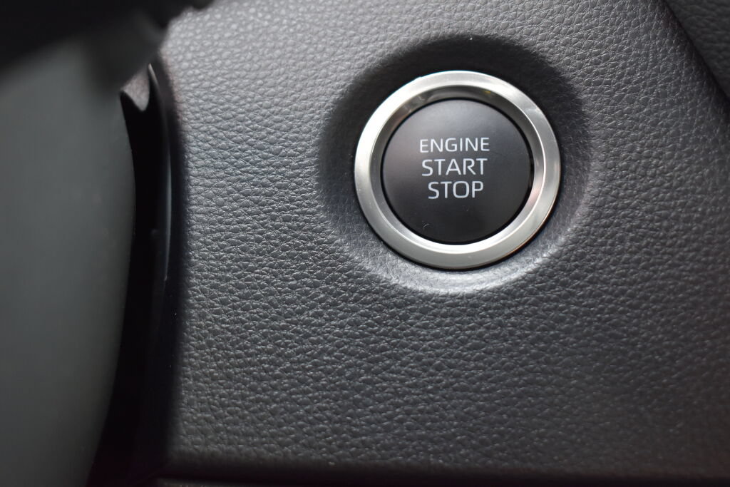 Certified 2026 Toyota Corolla SE FWD image 15