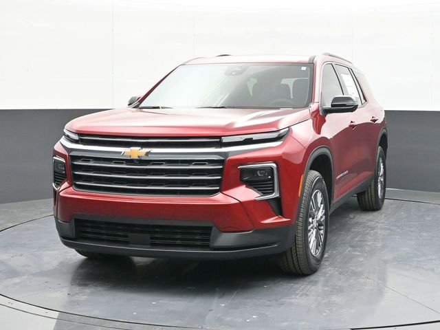 New 2026 Chevrolet Traverse LT w/ Driver Confidence Package FWD image 2