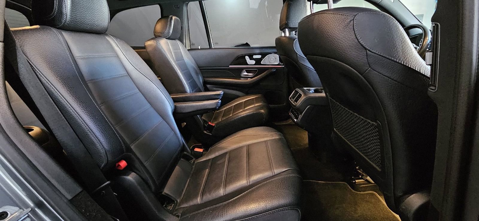 Used 2022 Mercedes-Benz GLS 450 4MATIC image 18