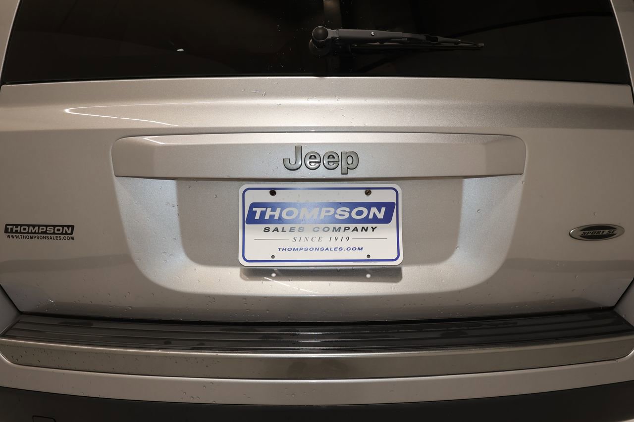 Used 2016 Jeep Patriot Sport w/ Power Value Group image 21