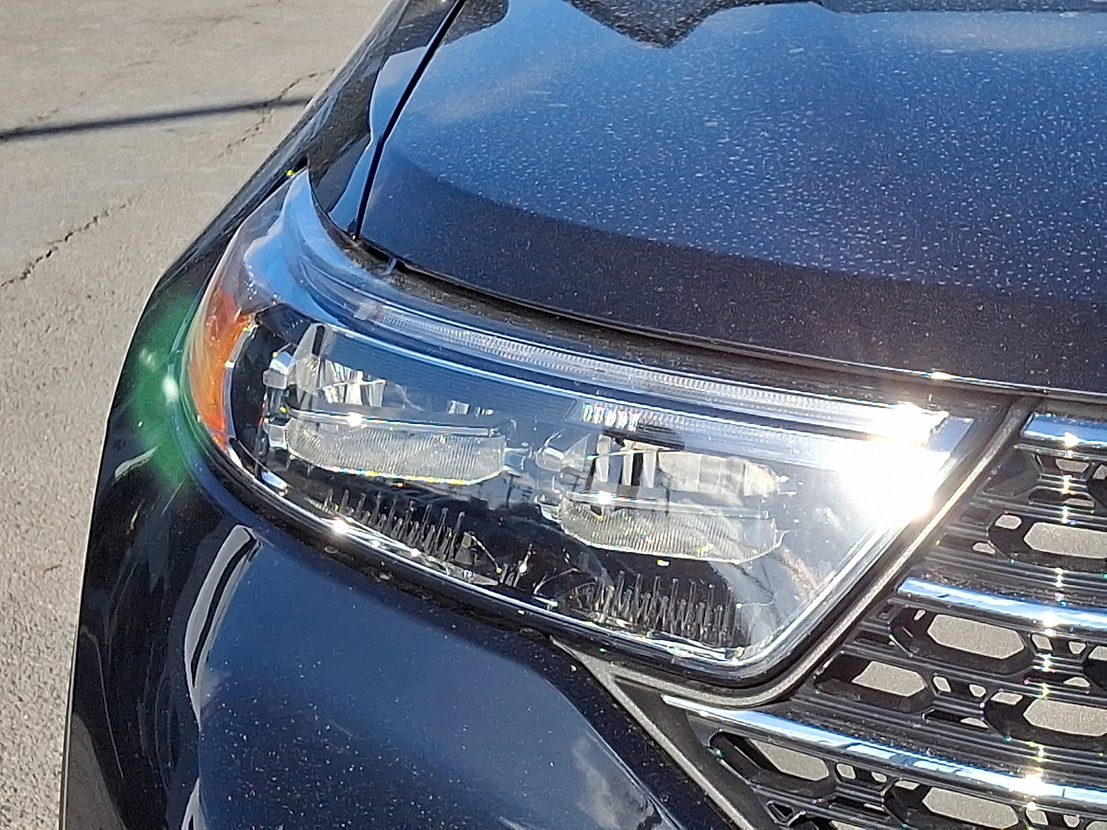 Used 2022 Ford Explorer XLT w/ Equipment Group 202A image 9