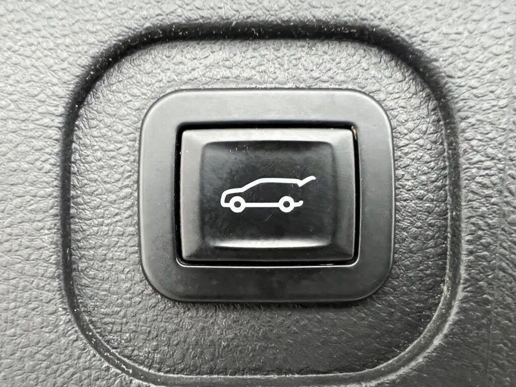 Used 2016 GMC Terrain Denali image 31