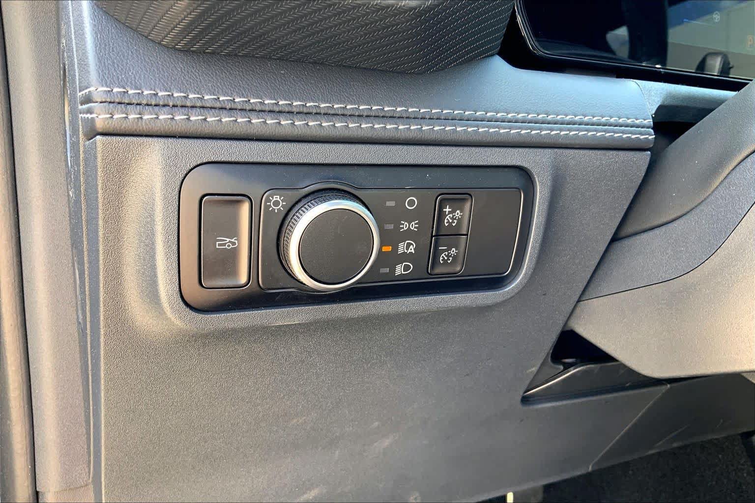 Used 2024 Ford Mustang GT Premium RWD image 36