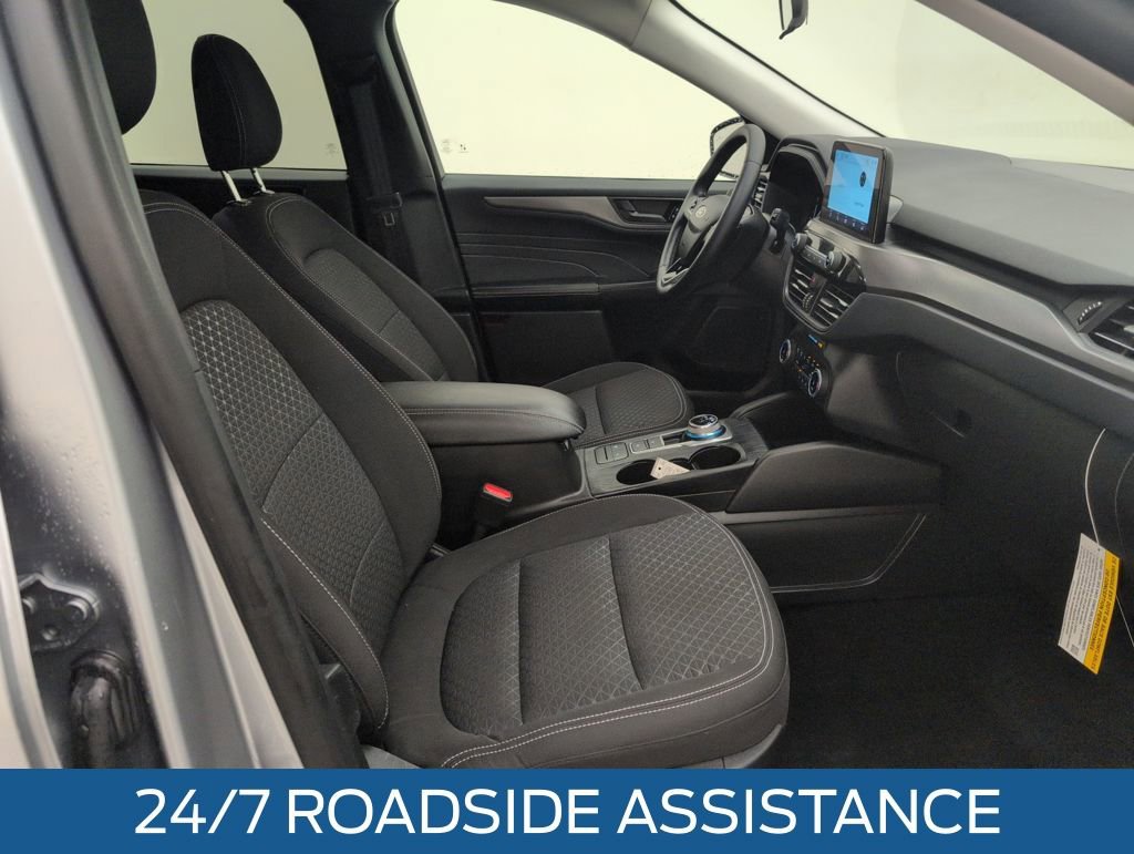 Certified 2024 Ford Escape Active w/ Cold Weather Package image 14