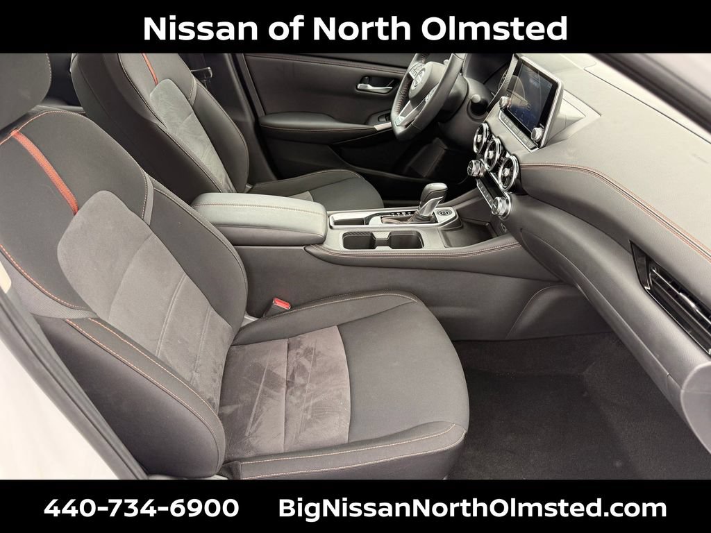 Certified 2022 Nissan Sentra SR w/ Electronics Package FWD image 27