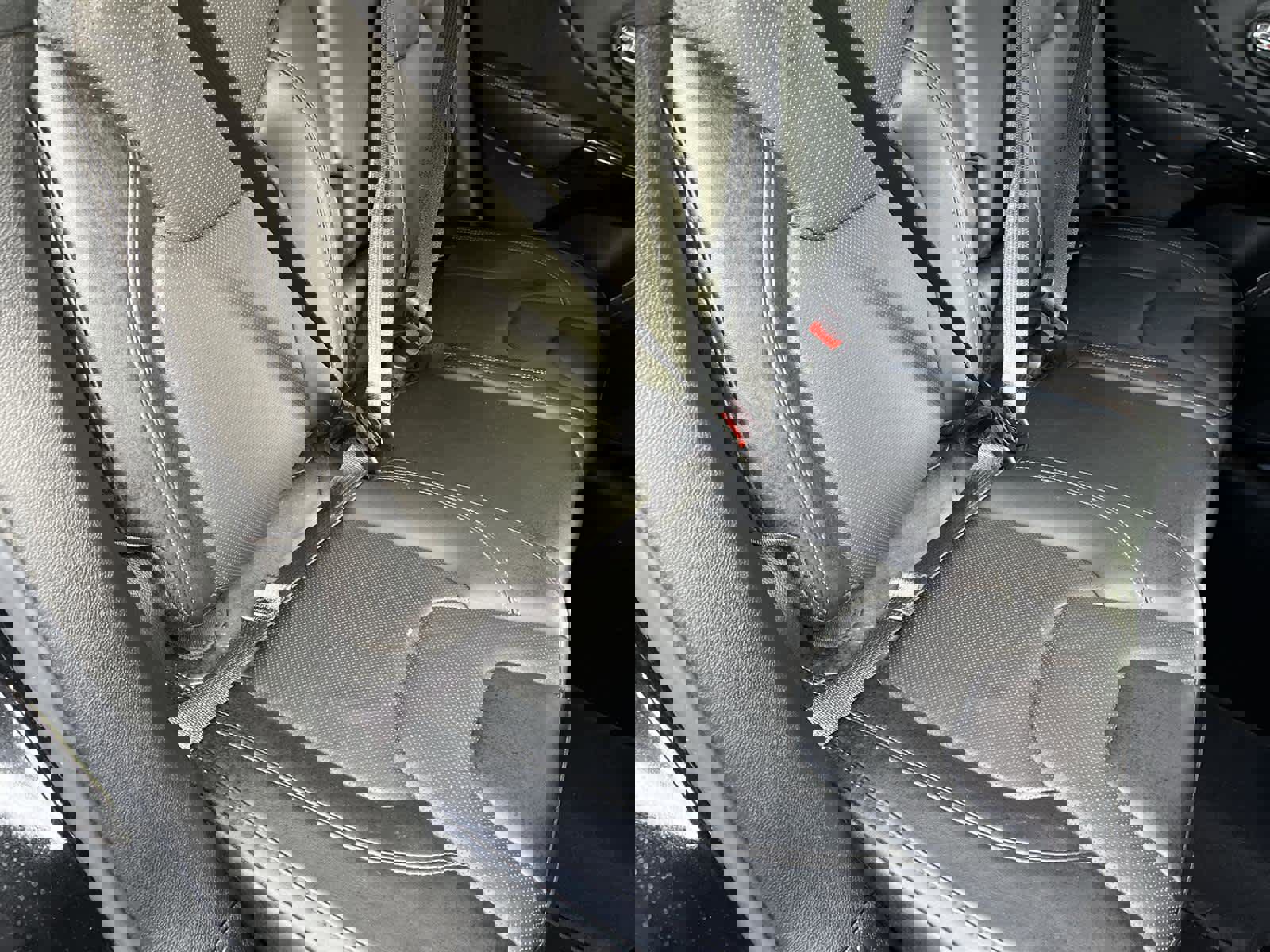 Used 2023 Jeep Cherokee Altitude Lux image 15