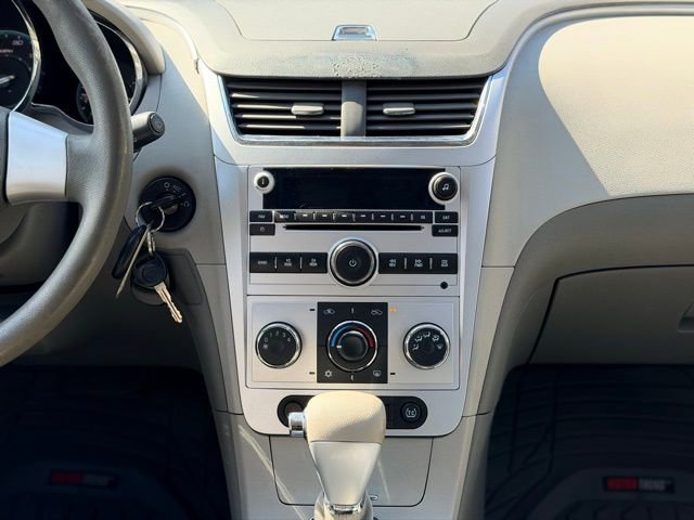 Used 2010 Chevrolet Malibu LS image 17