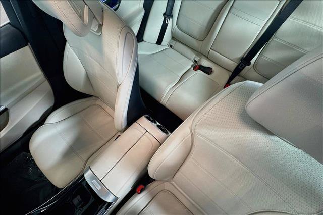 Used 2024 Mercedes-Benz C 300 Sedan image 20