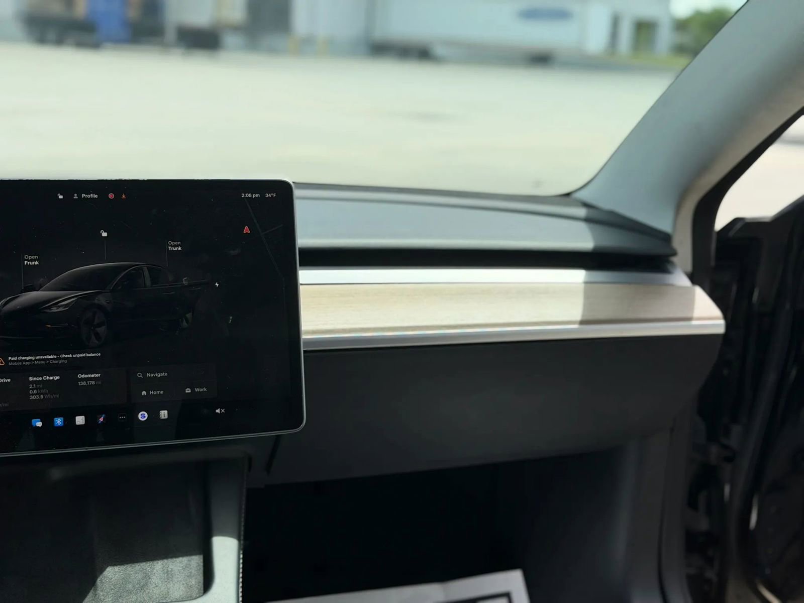 Used 2022 Tesla Model 3 Standard Range image 28