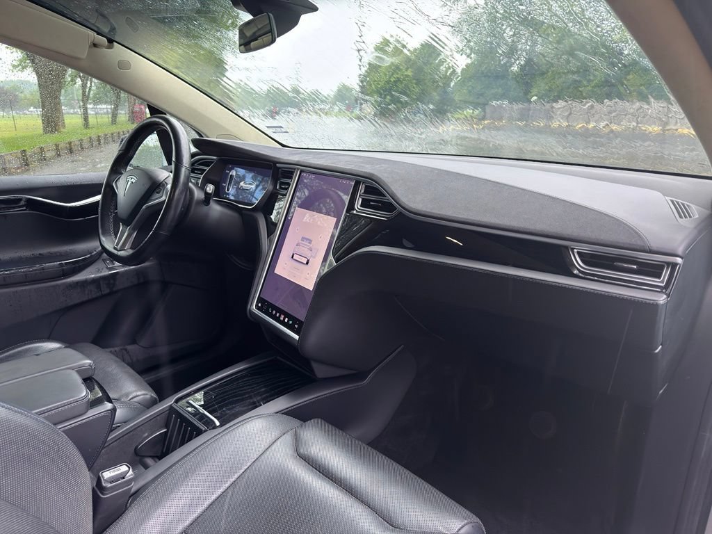 Used 2016 Tesla Model X 75D AWD/4WD image 35