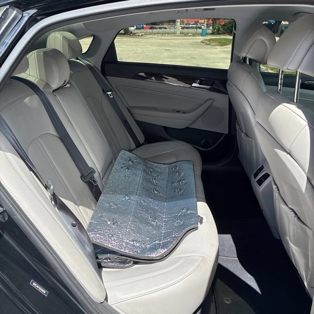 Used 2016 Hyundai Sonata Limited w/ Option Group 04 FWD image 12