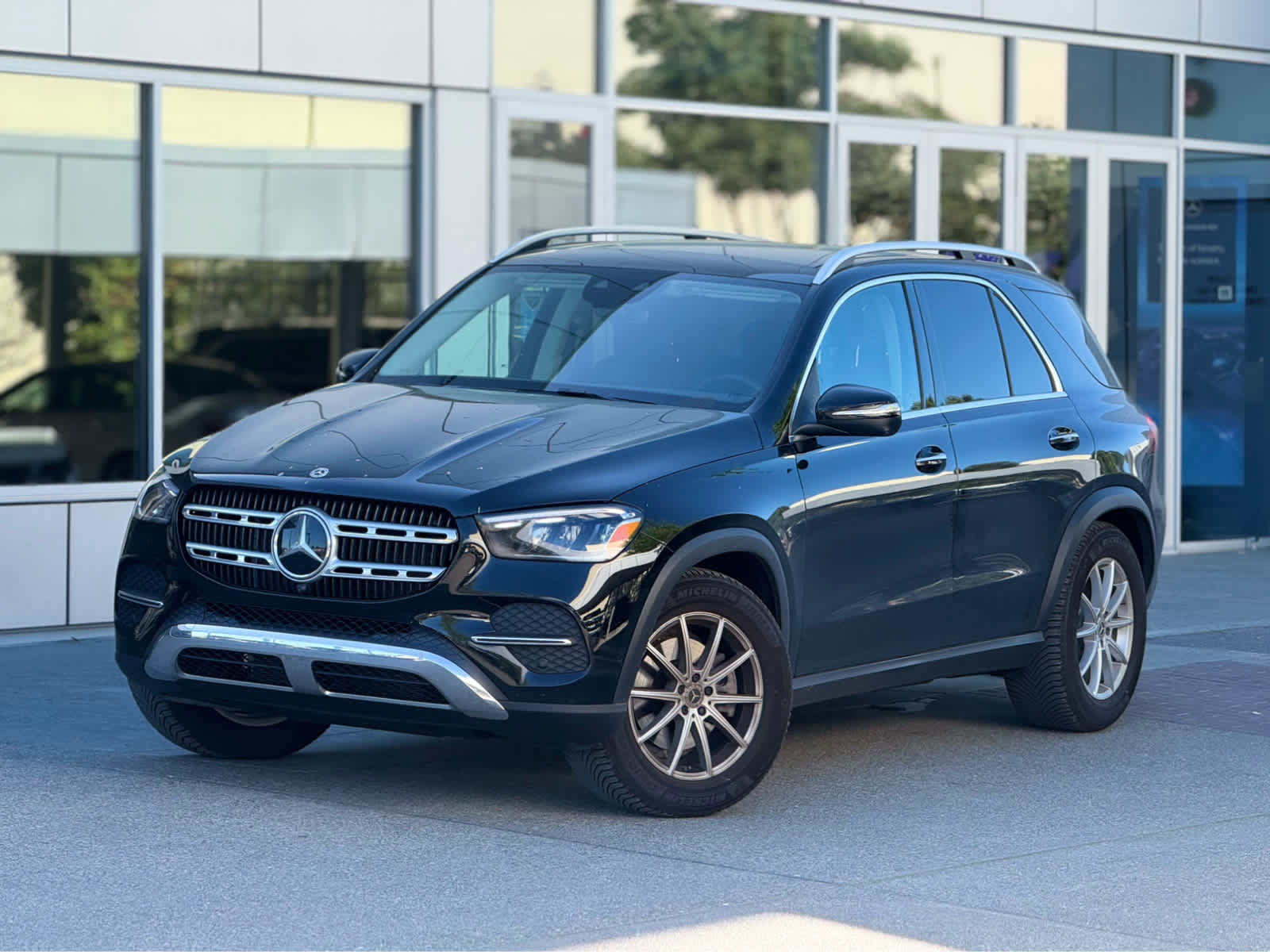 Used 2026 Mercedes-Benz GLE 350 4MATIC image 2