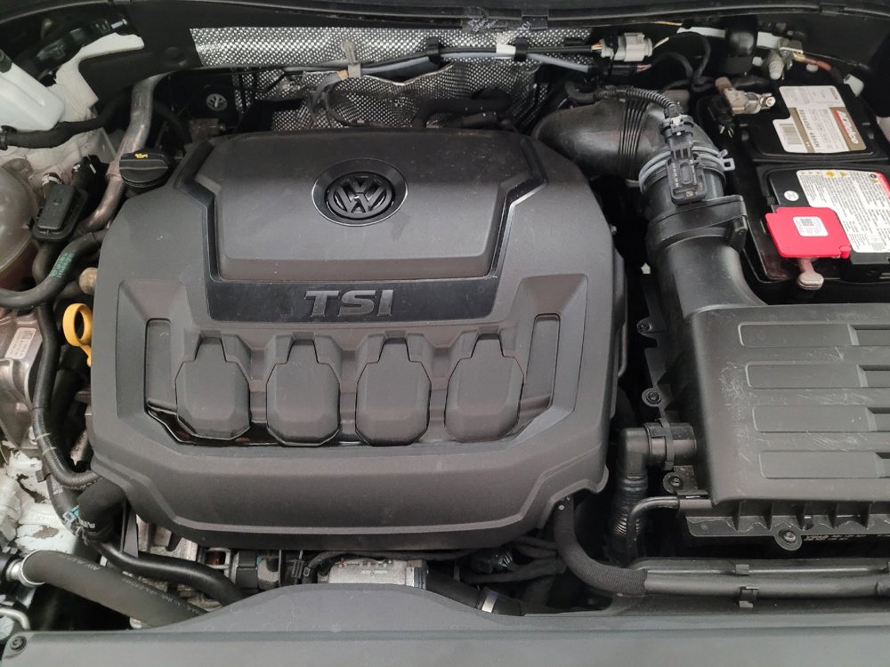 Used 2021 Volkswagen Tiguan SEL FWD image 30