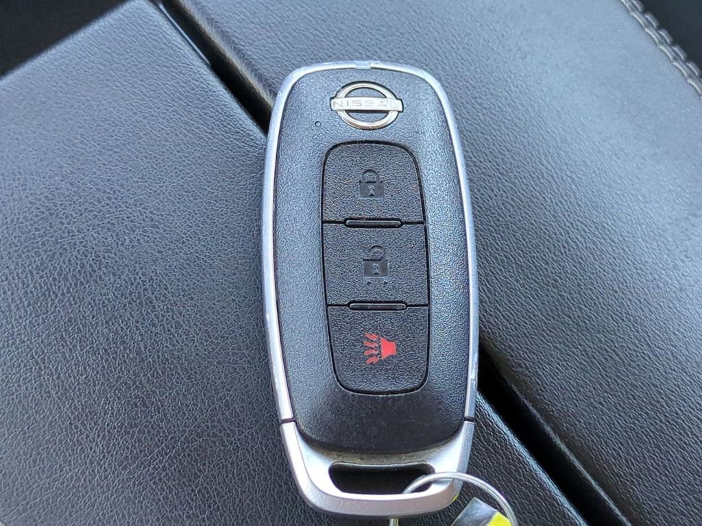 Certified 2023 Nissan Rogue S image 32