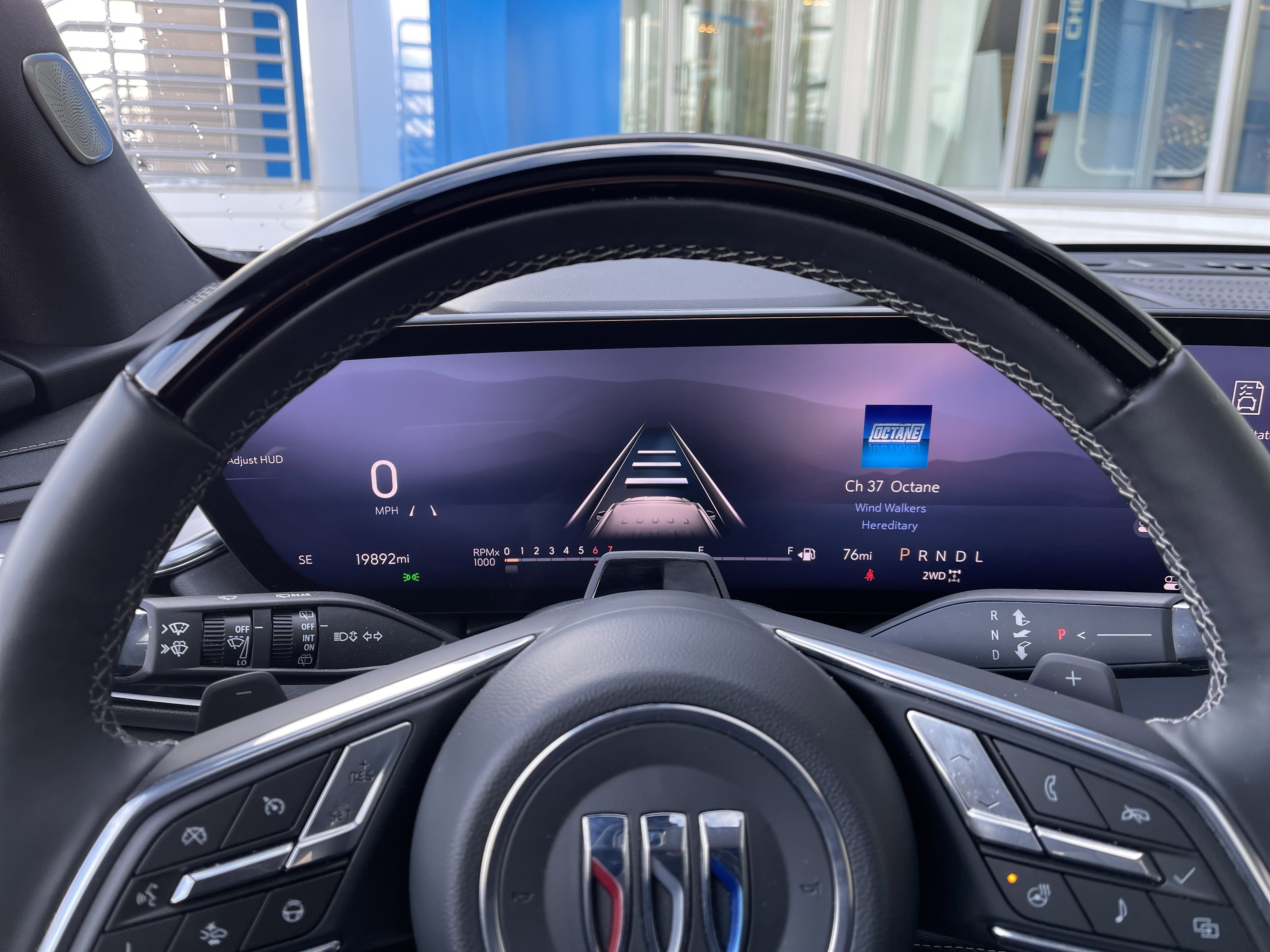 Used 2025 Buick Enclave Avenir w/ Super Cruise Package image 27