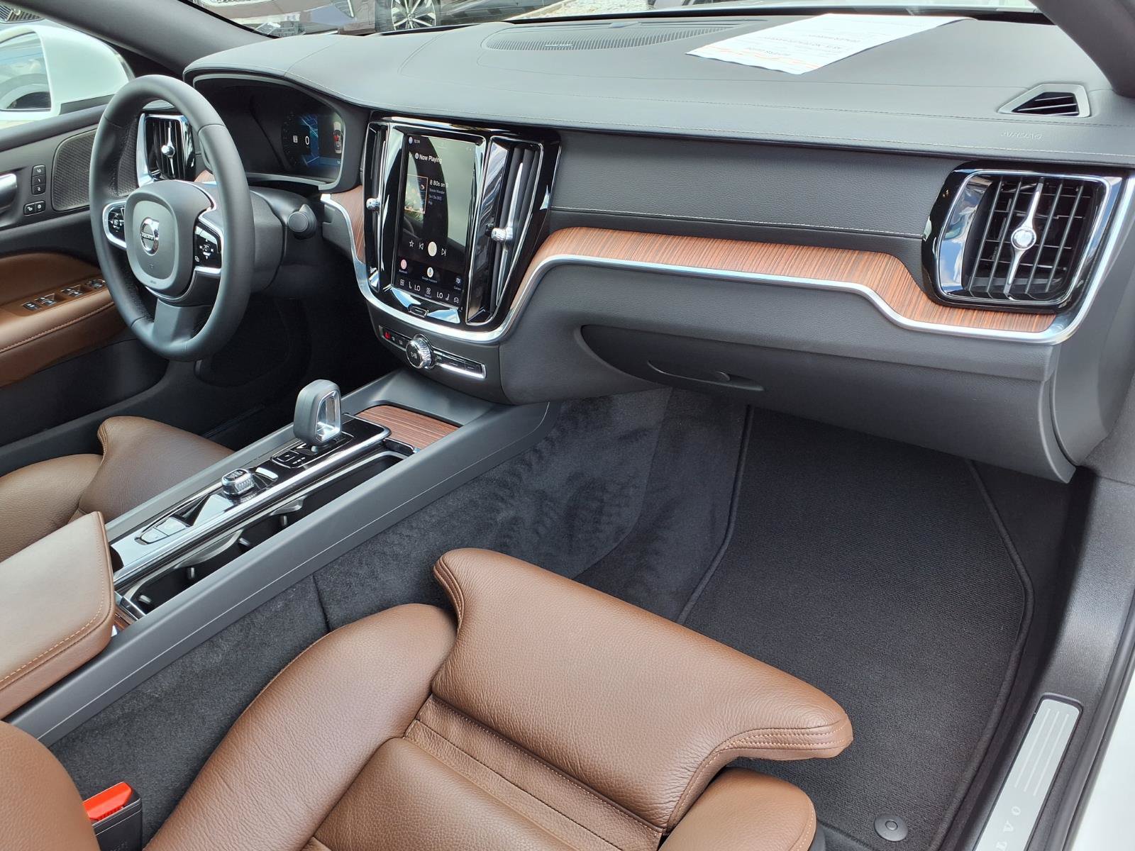 Certified 2023 Volvo S60 B5 Ultimate FWD image 10