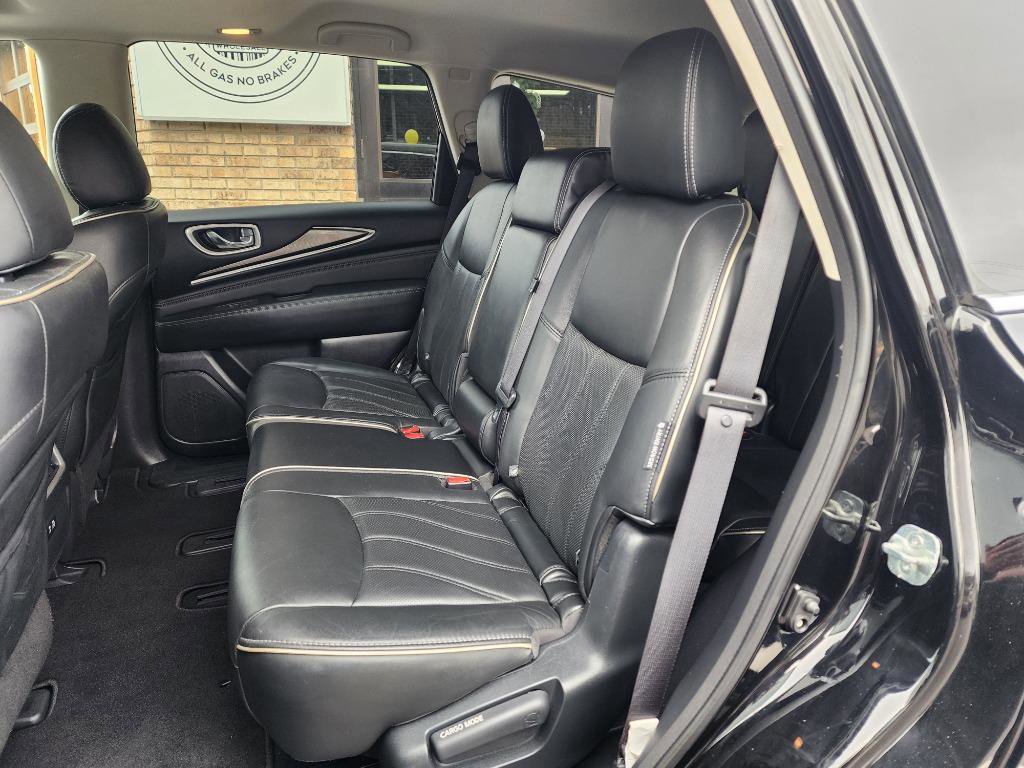 Used 2020 INFINITI QX60 Luxe w/ Essential Package image 12