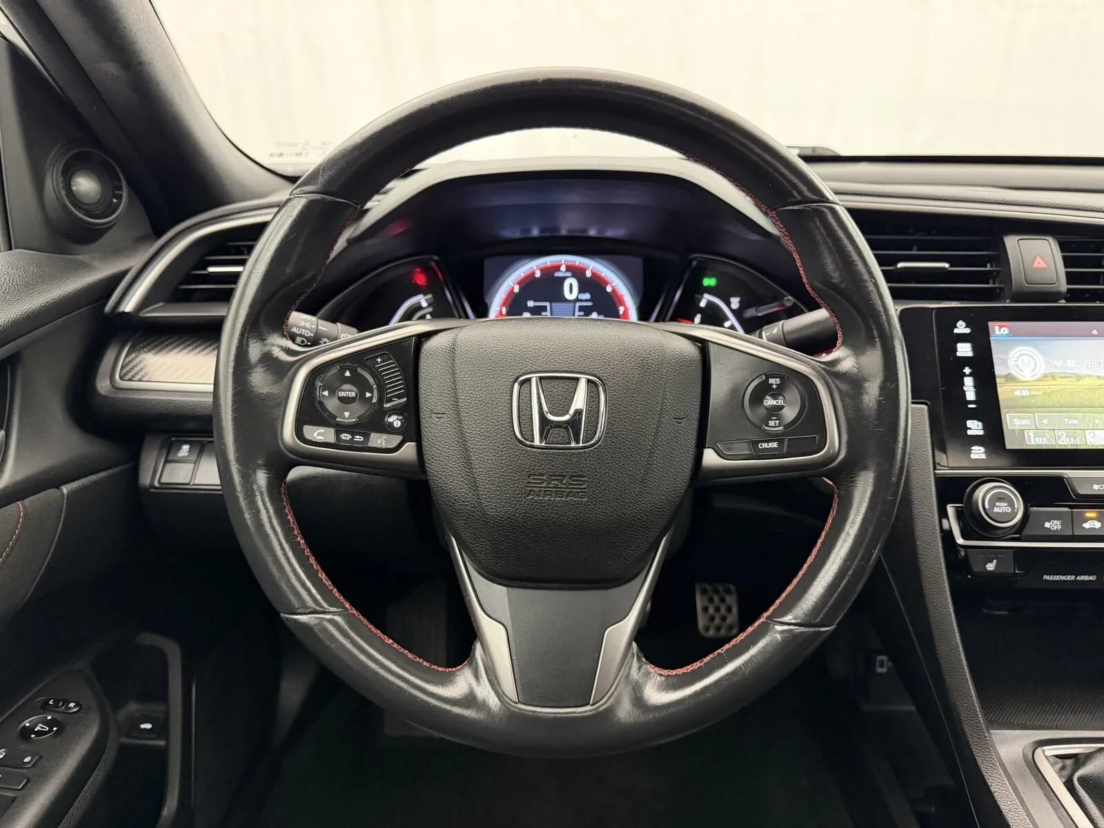 Used 2018 Honda Civic Si image 12