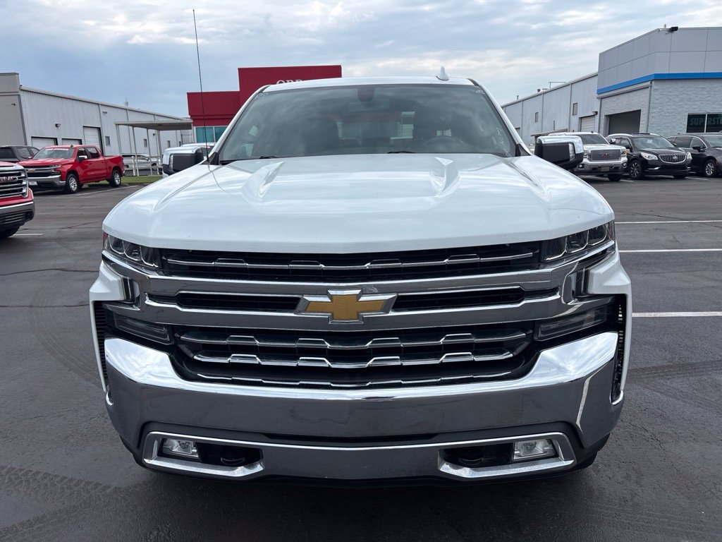 Used 2019 Chevrolet Silverado 1500 LTZ w/ Z71 Off-Road Package AWD/4WD image 2