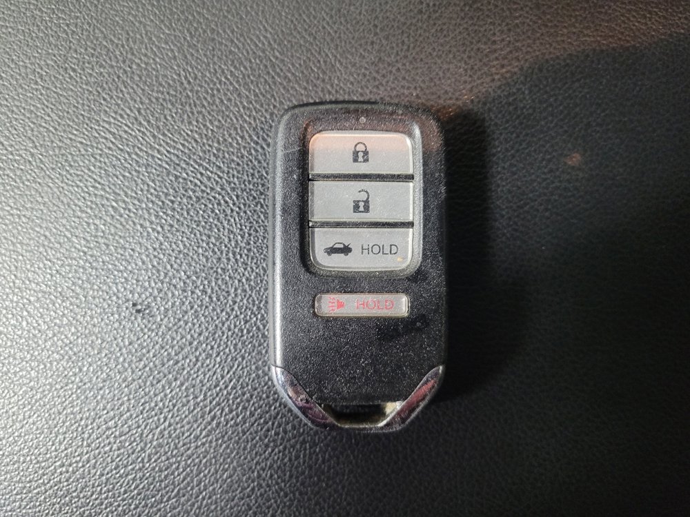 Used 2019 Honda Accord Sport image 32