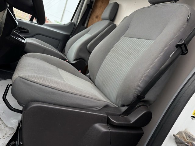 Used 2018 Ford Transit 250 148 High Roof image 4