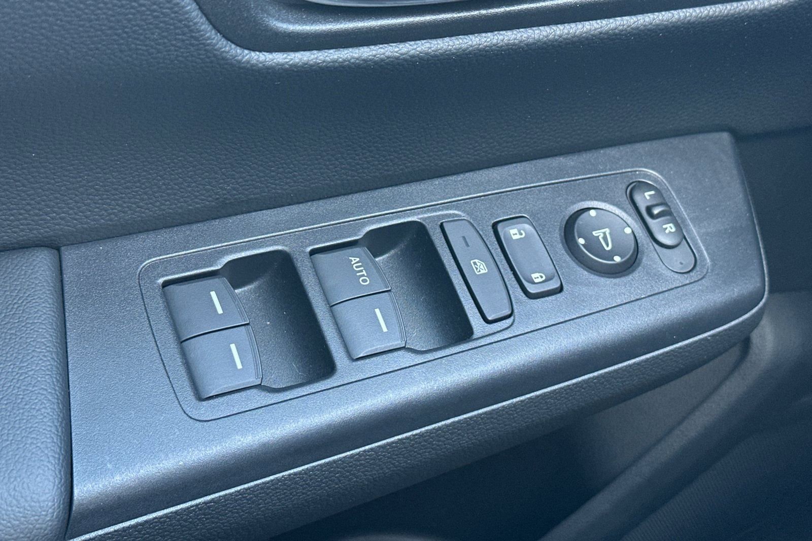 Certified 2023 Honda CR-V LX image 11