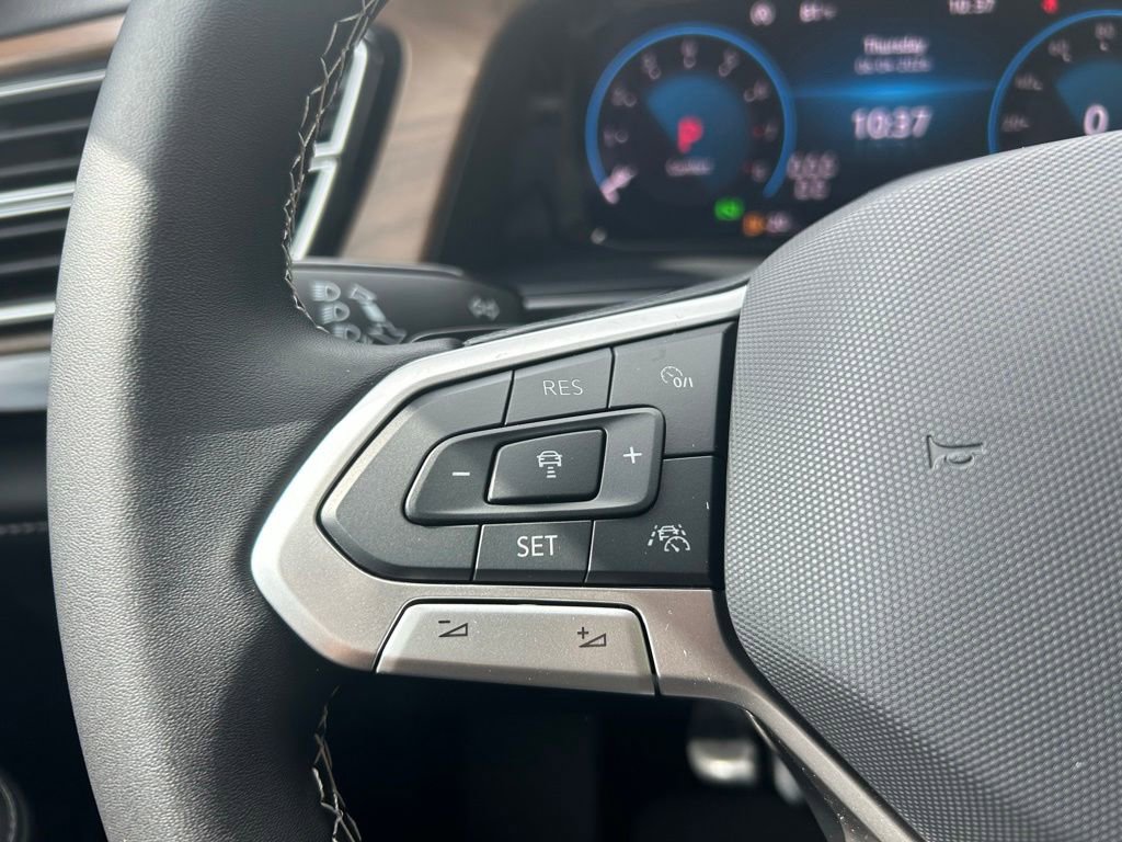 New 2026 Volkswagen Atlas SE FWD image 20