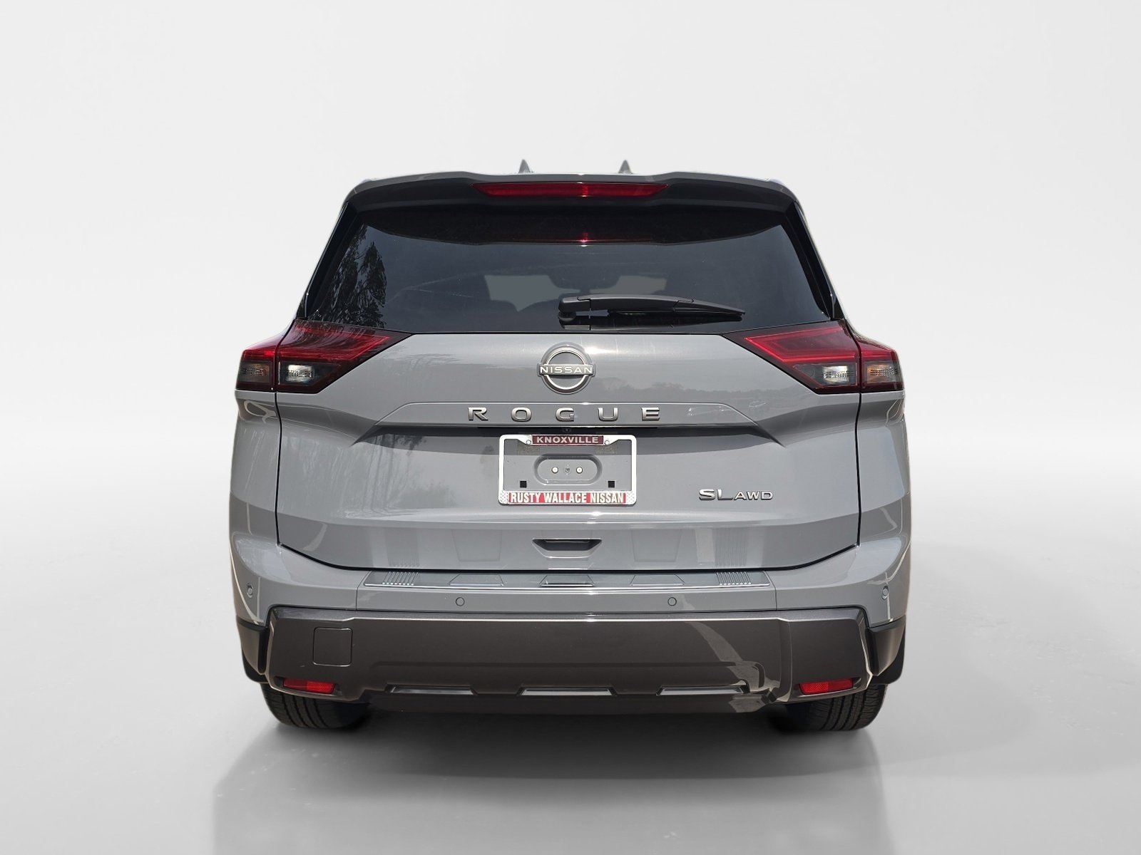 Certified 2025 Nissan Rogue SL w/ Tech Package AWD/4WD image 4