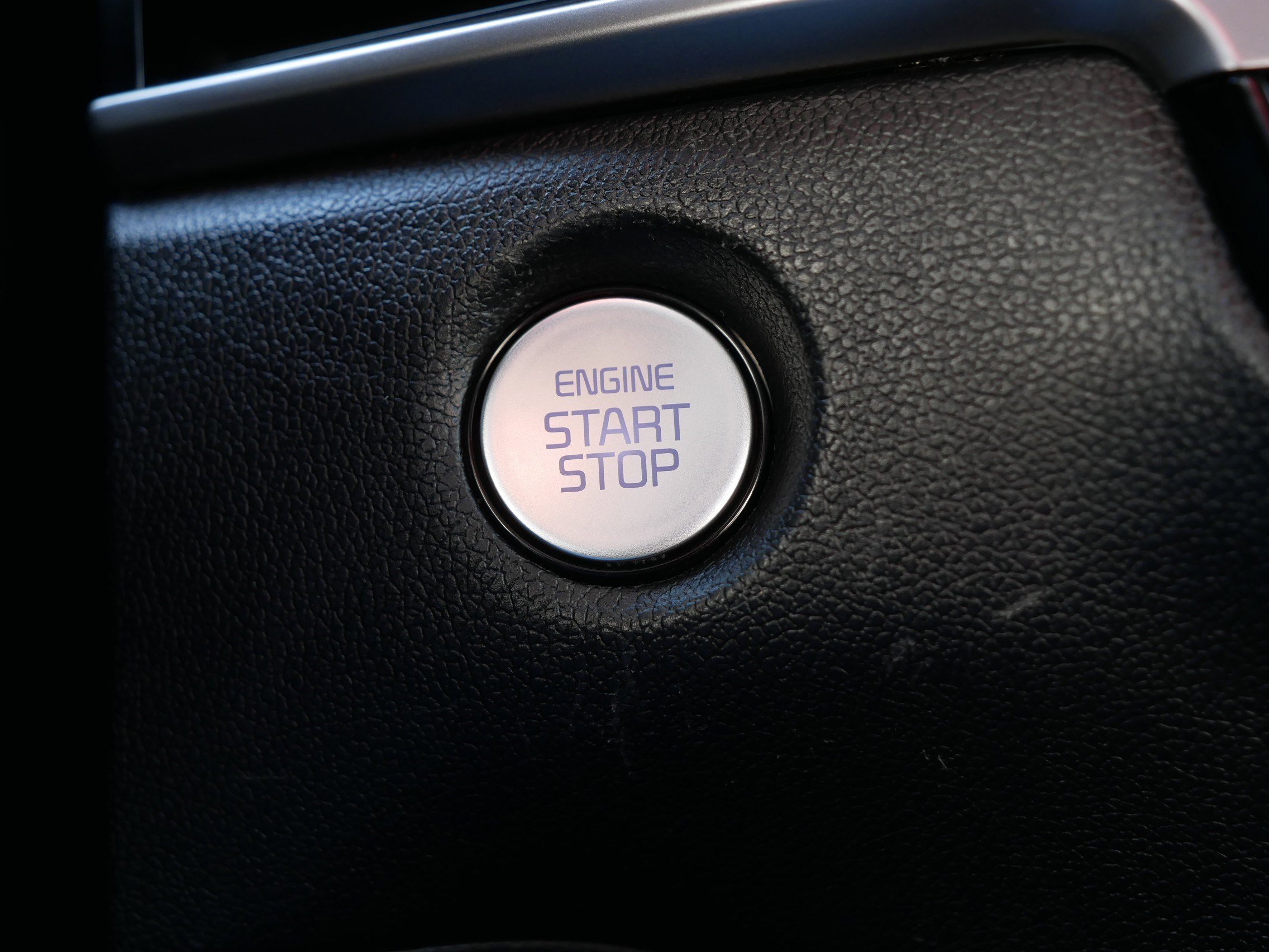 Certified 2025 Kia Sorento S w/ Panoramic Sunroof Package image 29