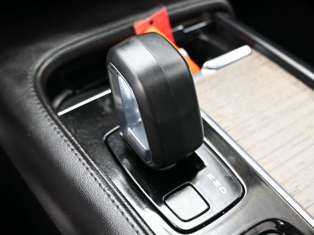 Used 2023 Volvo S90 B6 Plus w/ Protection Package Premier AWD/4WD image 28