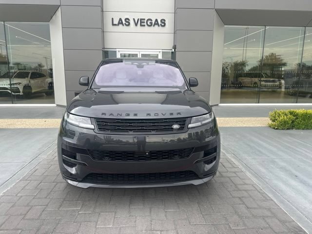 Used 2023 Land Rover Range Rover Sport SE Dynamic AWD/4WD image 2